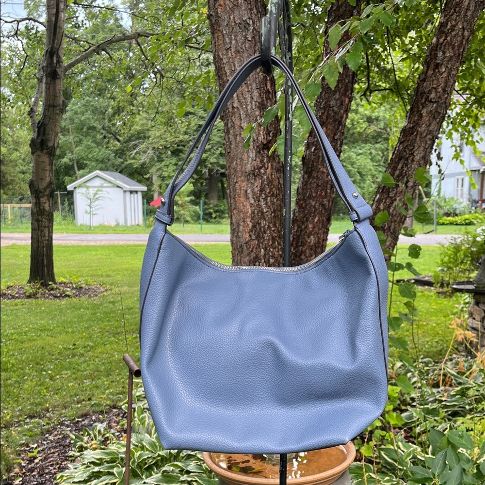 Brand New Without Tags DKNY handbag - Picture 2 of 9